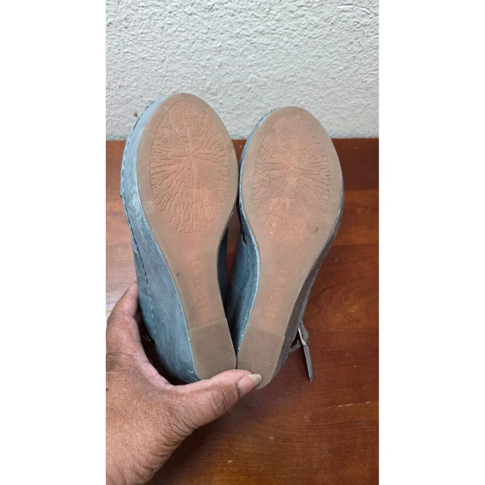 Born MJJ2 Leather Wedge Sandals Womens 10 Blue Grey Crisscross Slingback MJJ2